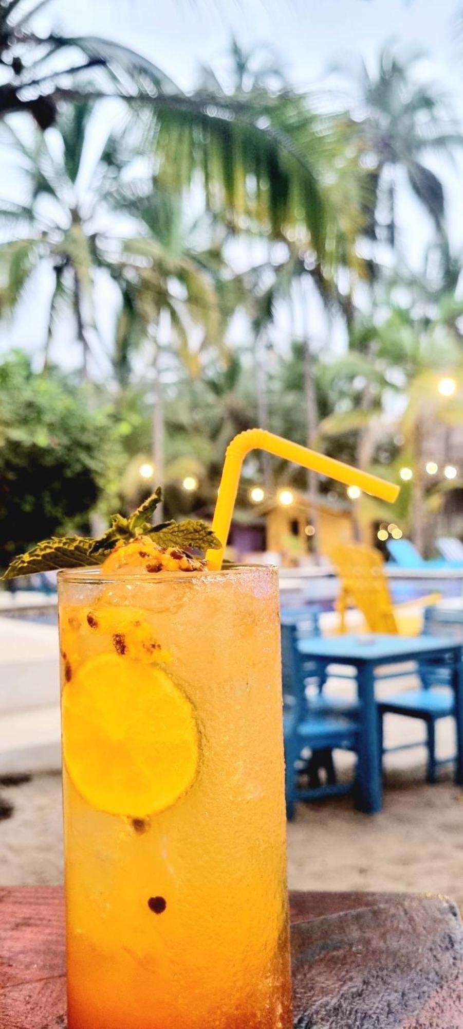 Blue Mango Beach Hotel Гуачака Экстерьер фото